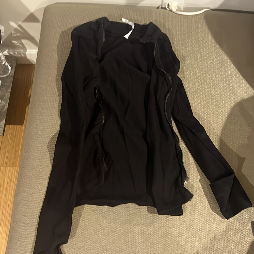 Fabletics zip up